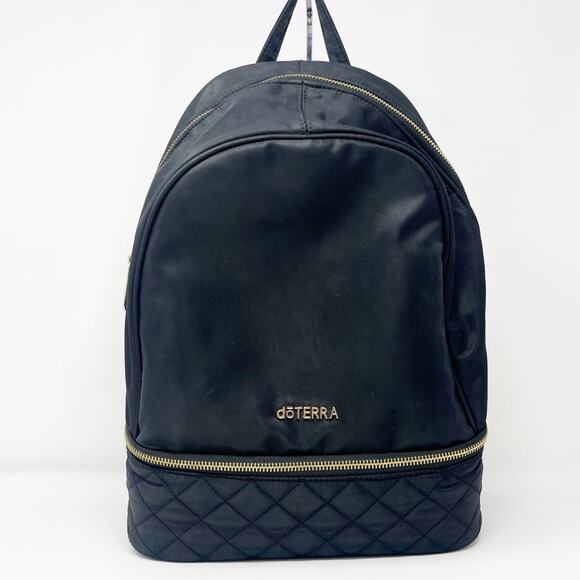 DoTERRA Backpack Essential Oils Carrier - Picture 1 of 6